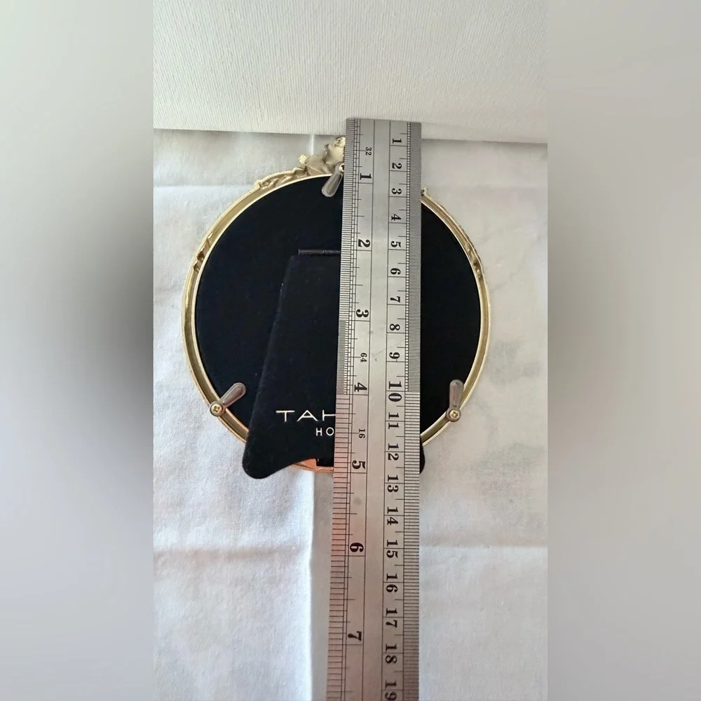 Tahari Home Gold Circular Frame for 4”x4” photo